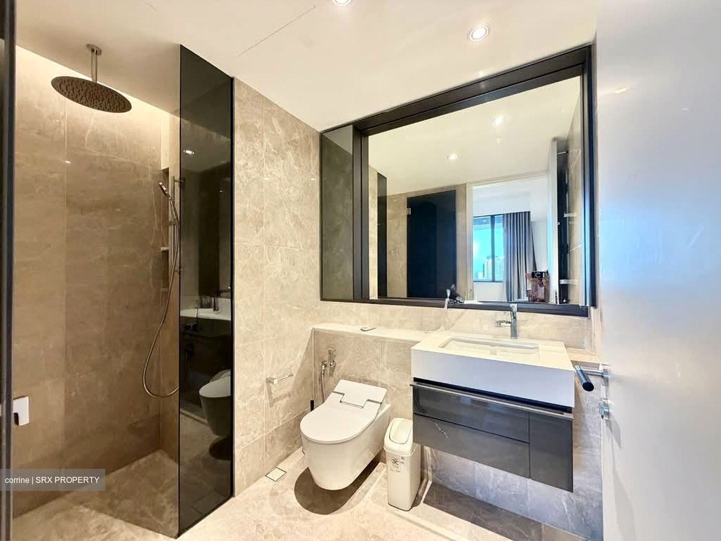 Riviere  (D3), Condominium #566504811